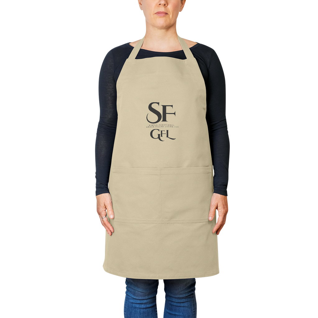 Simple_Functional_Apron_Khaki_Model_Mockup.png_16191991